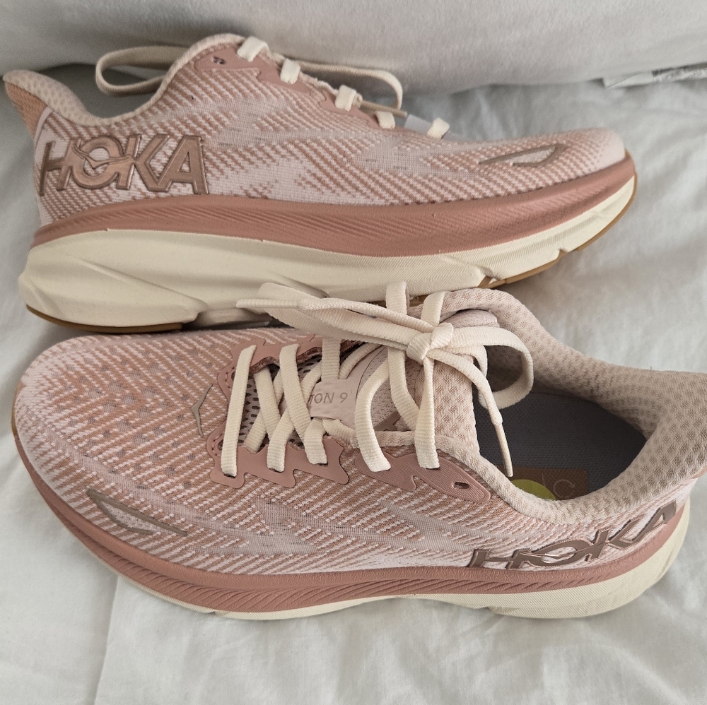 Hoka Clifton 9 Blush Pink Sneakers Brand NEW